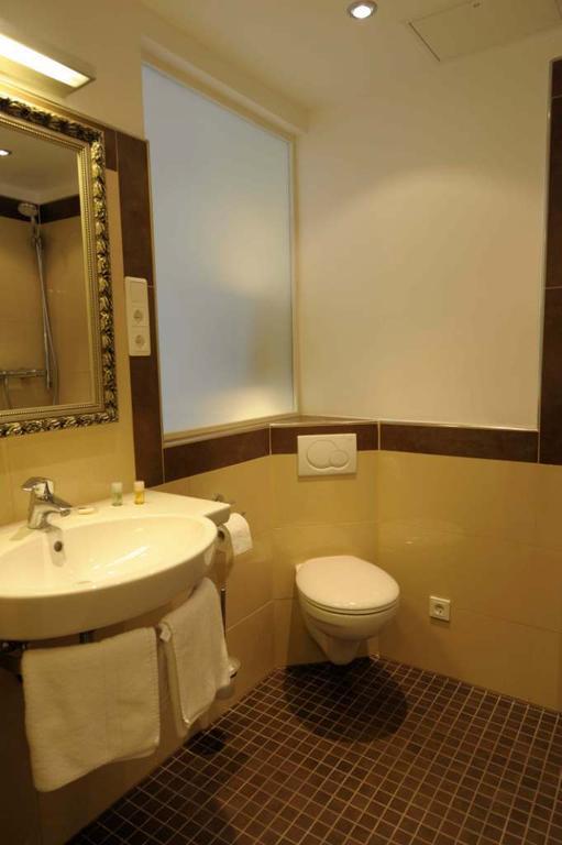 Hotel Continental 萨尔布吕肯 客房 照片