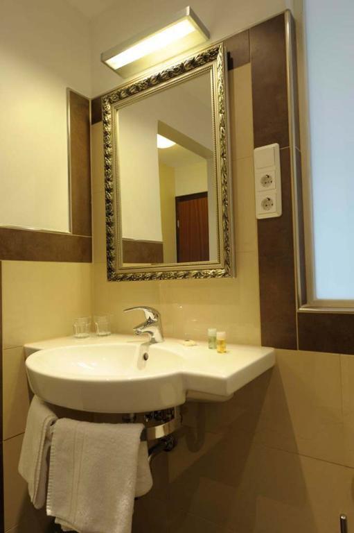 Hotel Continental 萨尔布吕肯 客房 照片